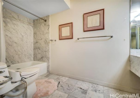 1330 Ala Moana Boulevard,Honolulu,Hawaii,96814,2 ベッドルーム ベッドルーム,2 バスルームバスルーム,コンド / タウンハウス,Ala Moana,35,18040304
