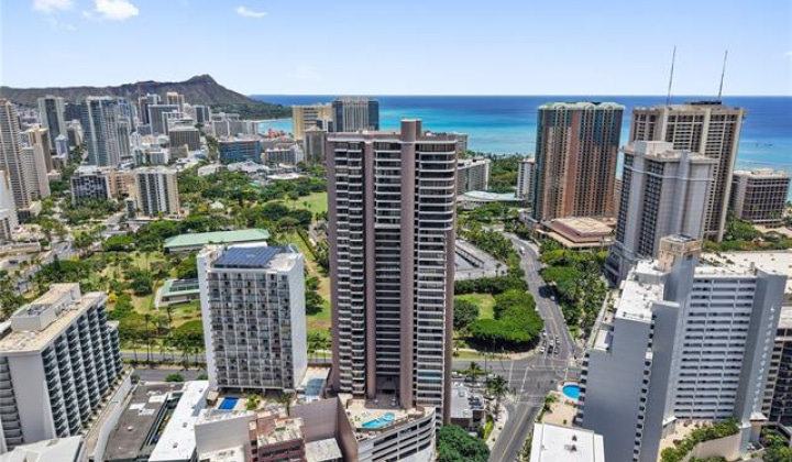 1910 Ala Moana Boulevard,Honolulu,Hawaii,96815,1 Bedroom Bedrooms,1 BathroomBathrooms,Condo/Townhouse,Ala Moana,32,19208385