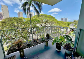 1511 Nuuanu Avenue,Honolulu,Hawaii,96817,2 Bedrooms Bedrooms,1 BathroomBathrooms,Condo/Townhouse,Nuuanu,3,18041658