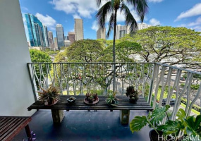 1511 Nuuanu Avenue,Honolulu,Hawaii,96817,2 Bedrooms Bedrooms,1 BathroomBathrooms,Condo/Townhouse,Nuuanu,3,18041658