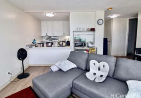1515 Nuuanu Avenue,Honolulu,Hawaii,96817,1 Bedroom Bedrooms,1 BathroomBathrooms,Condo/Townhouse,Nuuanu,23,18042168