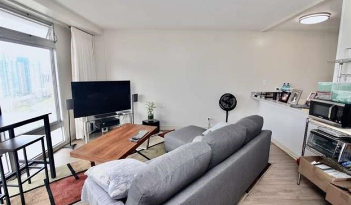 1515 Nuuanu Avenue,Honolulu,Hawaii,96817,1 Bedroom Bedrooms,1 BathroomBathrooms,Condo/Townhouse,Nuuanu,23,18042168