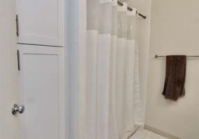 1515 Nuuanu Avenue,Honolulu,Hawaii,96817,1 Bedroom Bedrooms,1 BathroomBathrooms,Condo/Townhouse,Nuuanu,23,18042168