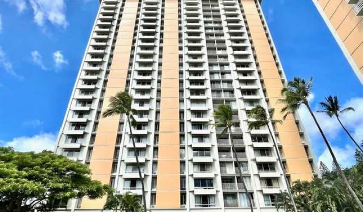 1515 Nuuanu Avenue,Honolulu,Hawaii,96817,1 Bedroom Bedrooms,1 BathroomBathrooms,Condo/Townhouse,Nuuanu,23,18042168