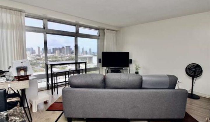 1515 Nuuanu Avenue,Honolulu,Hawaii,96817,1 Bedroom Bedrooms,1 BathroomBathrooms,Condo/Townhouse,Nuuanu,23,18042168