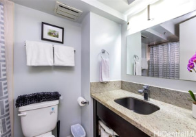 445 Seaside Avenue,Honolulu,Hawaii,96815,1 バスルームバスルーム,コンド / タウンハウス,Seaside,10,18042528