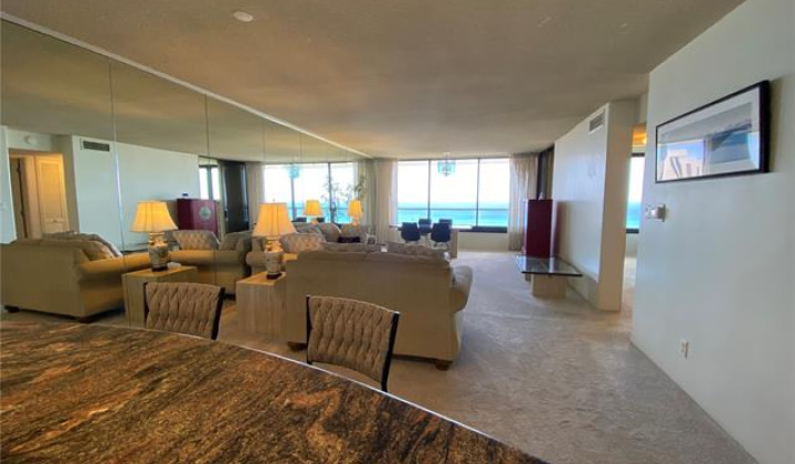 1650 Ala Moana Boulevard,Honolulu,Hawaii,96815,2 ベッドルーム ベッドルーム,2 バスルームバスルーム,コンド / タウンハウス,Ala Moana,36,18043562