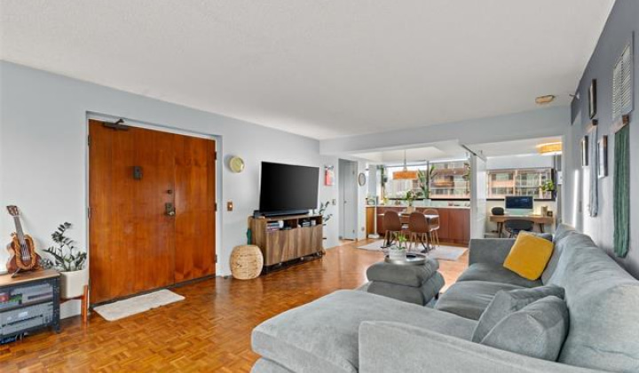 1114 Punahou Street,Honolulu,Hawaii,96826,3 ベッドルーム ベッドルーム,2 バスルームバスルーム,コンド / タウンハウス,Punahou,4,19209751