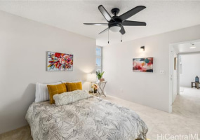 1448 Young Street,Honolulu,Hawaii,96814,2 Bedrooms Bedrooms,1 BathroomBathrooms,Condo/Townhouse,Young,18,18043974