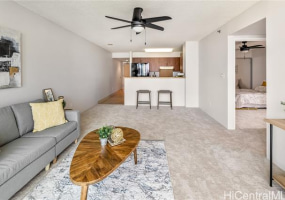 1448 Young Street,Honolulu,Hawaii,96814,2 Bedrooms Bedrooms,1 BathroomBathrooms,Condo/Townhouse,Young,18,18043974