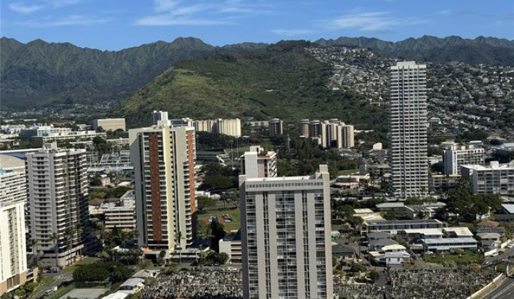2525 Date Street,Honolulu,Hawaii,96826,1 バスルームバスルーム,コンド / タウンハウス,Date,34,19210492