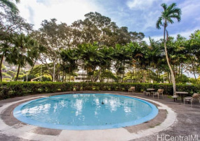 1519 Nuuanu Avenue,Honolulu,Hawaii,96817,1 Bedroom Bedrooms,1 BathroomBathrooms,Condo/Townhouse,Nuuanu,5,18043978