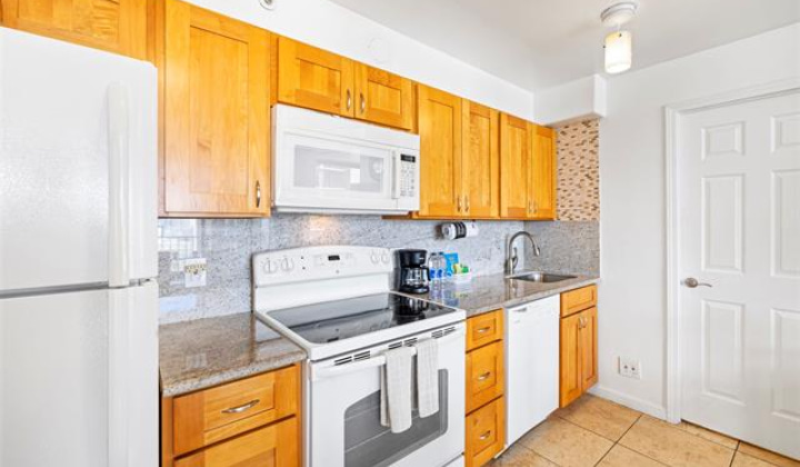 201 Ohua Avenue,Honolulu,Hawaii,96815,1 ベッドルーム ベッドルーム,1 バスルームバスルーム,コンド / タウンハウス,Ohua,32,18507334