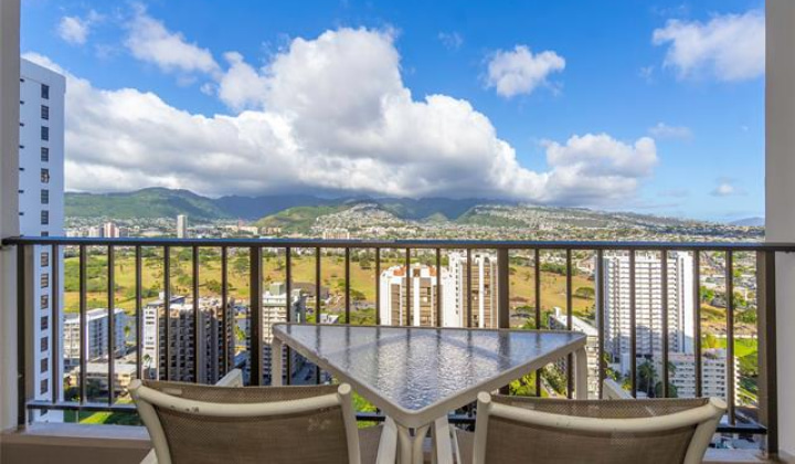 229 Paoakalani Avenue,Honolulu,Hawaii,96815,1 ベッドルーム ベッドルーム,1 バスルームバスルーム,コンド / タウンハウス,Paoakalani,31,18507431
