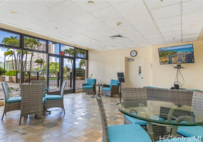 229 Paoakalani Avenue,Honolulu,Hawaii,96815,1 ベッドルーム ベッドルーム,1 バスルームバスルーム,コンド / タウンハウス,Paoakalani,31,18507431