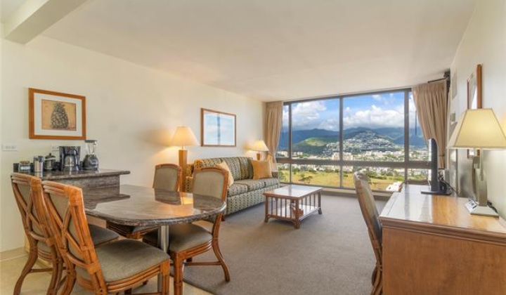 229 Paoakalani Avenue,Honolulu,Hawaii,96815,1 ベッドルーム ベッドルーム,1 バスルームバスルーム,コンド / タウンハウス,Paoakalani,31,18507431