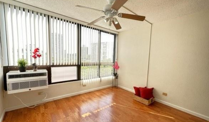 5333 Likini Street,Honolulu,Hawaii,96818,1 ベッドルーム ベッドルーム,1 バスルームバスルーム,コンド / タウンハウス,Likini,7,18058674