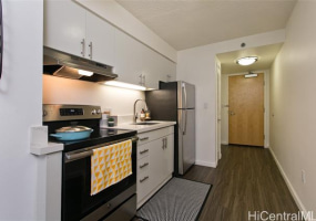 1024 Spencer Street,Honolulu,Hawaii,96822,1 Bedroom Bedrooms,1 BathroomBathrooms,Condo/Townhouse,Spencer,12,17662367