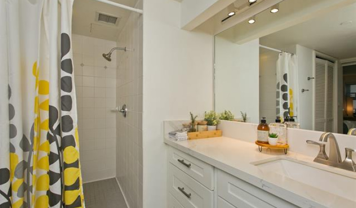 545 Queen Street,Honolulu,Hawaii,96813,1 BathroomBathrooms,Condo/Townhouse,Queen,2,18058871