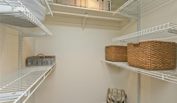 545 Queen Street,Honolulu,Hawaii,96813,1 BathroomBathrooms,Condo/Townhouse,Queen,2,18058871