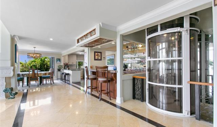 96 Moaniala Place,Honolulu,Hawaii,96821,3 Bedrooms Bedrooms,2 BathroomsBathrooms,Single family,Moaniala,18059105