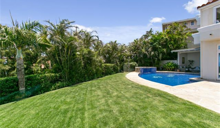 96 Moaniala Place,Honolulu,Hawaii,96821,3 Bedrooms Bedrooms,2 BathroomsBathrooms,Single family,Moaniala,18059105