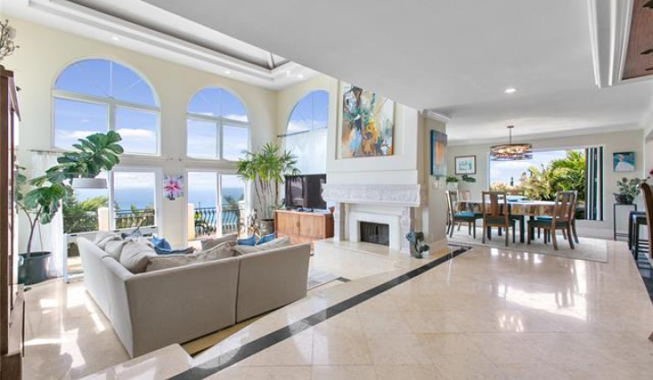 96 Moaniala Place,Honolulu,Hawaii,96821,3 Bedrooms Bedrooms,2 BathroomsBathrooms,Single family,Moaniala,18059105