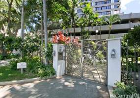 1221 Victoria Street,Honolulu,Hawaii,96814,2 Bedrooms Bedrooms,2 BathroomsBathrooms,Condo/Townhouse,Victoria,28,17662601