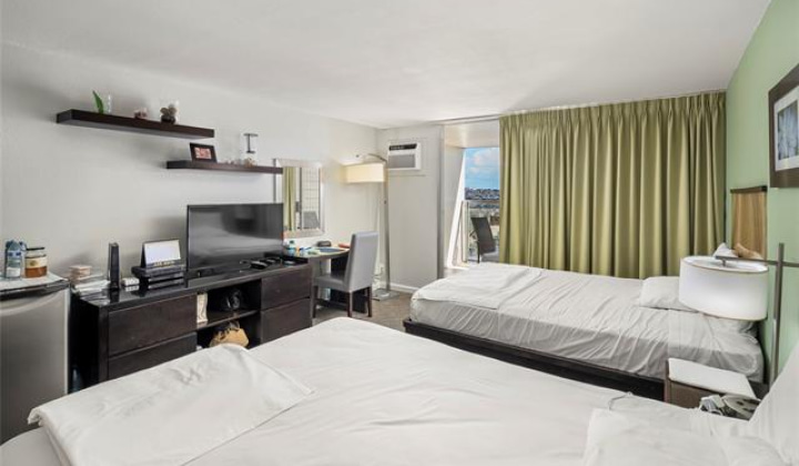 445 Seaside Avenue,Honolulu,Hawaii,96815,1 バスルームバスルーム,コンド / タウンハウス,Seaside,19,18511624