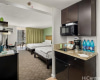 445 Seaside Avenue,Honolulu,Hawaii,96815,1 バスルームバスルーム,コンド / タウンハウス,Seaside,19,18511624