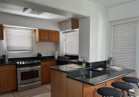 320 Ainakea Way,Honolulu,Hawaii,96815,3 ベッドルーム ベッドルーム,2 バスルームバスルーム,コンド / タウンハウス,Ainakea,7,18060223