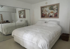 320 Ainakea Way,Honolulu,Hawaii,96815,3 ベッドルーム ベッドルーム,2 バスルームバスルーム,コンド / タウンハウス,Ainakea,7,18060223