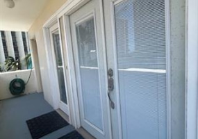 320 Ainakea Way,Honolulu,Hawaii,96815,3 ベッドルーム ベッドルーム,2 バスルームバスルーム,コンド / タウンハウス,Ainakea,7,18060223