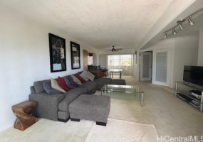 320 Ainakea Way,Honolulu,Hawaii,96815,3 ベッドルーム ベッドルーム,2 バスルームバスルーム,コンド / タウンハウス,Ainakea,7,18060223
