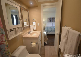 2463 Kuhio Avenue,Honolulu,Hawaii,96815,1 BathroomBathrooms,Condo/Townhouse,Kuhio,10,18061359