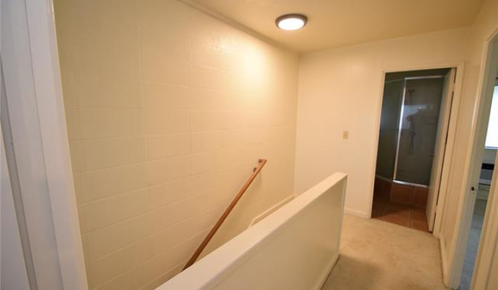 4229 Keanu Street,Honolulu,Hawaii,96816,2 ベッドルーム ベッドルーム,2 バスルームバスルーム,コンド / タウンハウス,Keanu,2,18512593