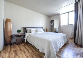 2240 Kuhio Avenue,Honolulu,Hawaii,96815,1 Bedroom Bedrooms,1 BathroomBathrooms,Condo/Townhouse,Kuhio,10,18061379