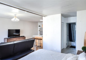 2240 Kuhio Avenue,Honolulu,Hawaii,96815,1 Bedroom Bedrooms,1 BathroomBathrooms,Condo/Townhouse,Kuhio,10,18061379