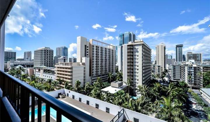2240 Kuhio Avenue,Honolulu,Hawaii,96815,1 Bedroom Bedrooms,1 BathroomBathrooms,Condo/Townhouse,Kuhio,10,18061379