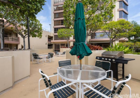 1050 Lunalilo Street,Honolulu,Hawaii,96822,2 ベッドルーム ベッドルーム,2 バスルームバスルーム,コンド / タウンハウス,Lunalilo,10,18512994