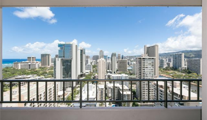 555 University Avenue,Honolulu,Hawaii,96826,1 Bedroom Bedrooms,1 BathroomBathrooms,Condo/Townhouse,University,34,17665282