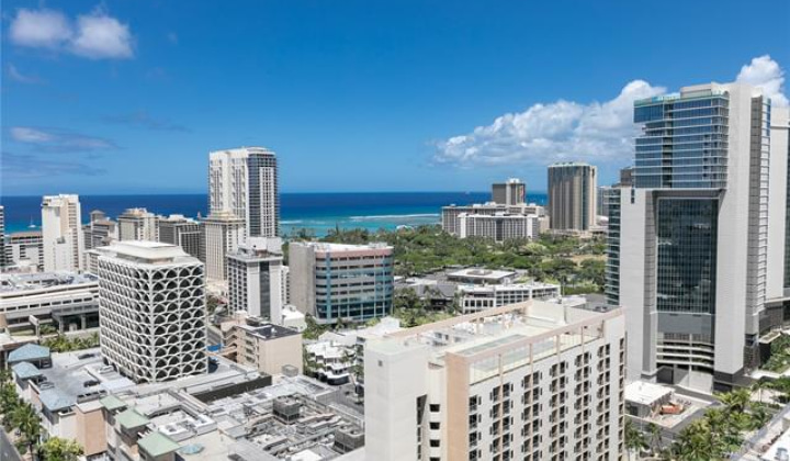 2240 Kuhio Avenue,Honolulu,Hawaii,96815,1 Bedroom Bedrooms,1 BathroomBathrooms,Condo/Townhouse,Kuhio,28,18061474