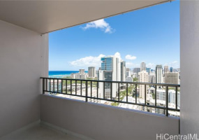2240 Kuhio Avenue,Honolulu,Hawaii,96815,1 Bedroom Bedrooms,1 BathroomBathrooms,Condo/Townhouse,Kuhio,28,18061474