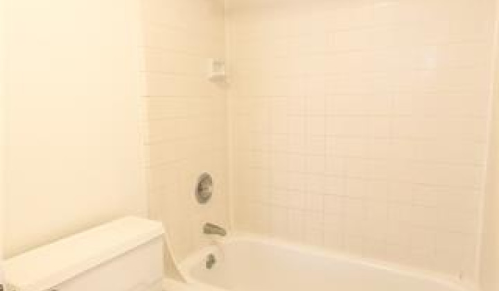 2240 Kuhio Avenue,Honolulu,Hawaii,96815,1 Bedroom Bedrooms,1 BathroomBathrooms,Condo/Townhouse,Kuhio,28,18061474