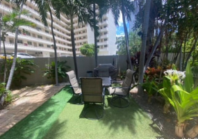 1700 Ala Moana Boulevard,Honolulu,Hawaii,96815,1 BathroomBathrooms,Condo/Townhouse,Ala Moana,17,18061672