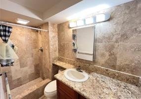 1700 Ala Moana Boulevard,Honolulu,Hawaii,96815,1 BathroomBathrooms,Condo/Townhouse,Ala Moana,17,18061672