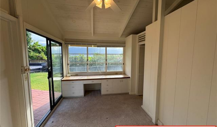 44-327 Kaneohe Bay Drive,Kaneohe,Hawaii,96744,8 ベッドルーム ベッドルーム,5 バスルームバスルーム,一戸建て,Kaneohe Bay,18061772