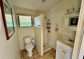44-327 Kaneohe Bay Drive,Kaneohe,Hawaii,96744,8 ベッドルーム ベッドルーム,5 バスルームバスルーム,一戸建て,Kaneohe Bay,18061772