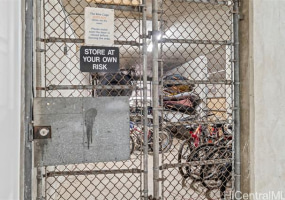 1717 Mott Smith Drive,Honolulu,Hawaii,96822,1 Bedroom Bedrooms,1 BathroomBathrooms,Condo/Townhouse,Mott Smith,31,18645079