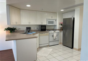 1314 Kalakaua Avenue,Honolulu,Hawaii,96826,2 Bedrooms Bedrooms,1 BathroomBathrooms,Condo/Townhouse,Kalakaua,7,18061959